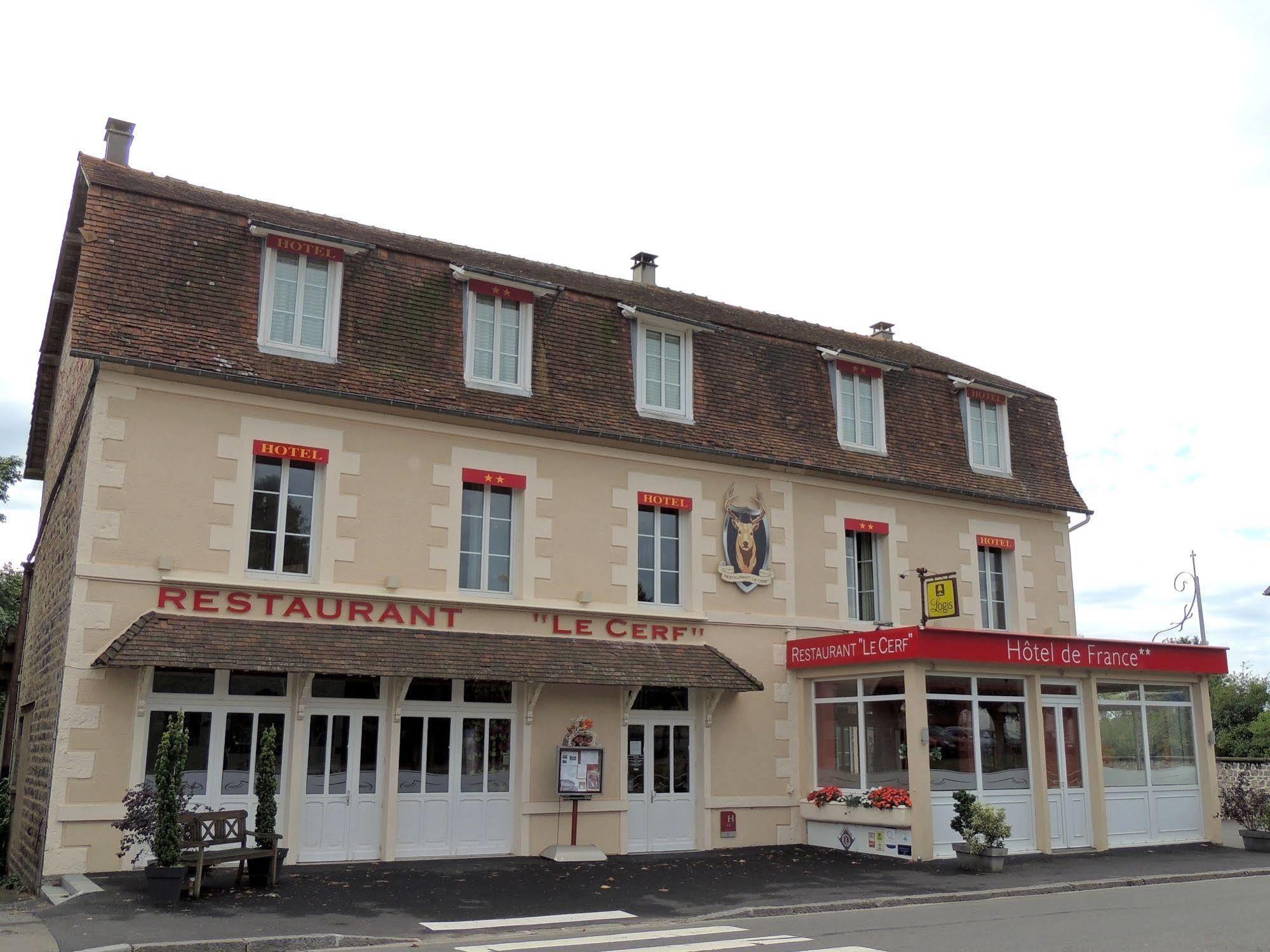Logis Hotel De France Restaurant Grill Domfront  Bagian luar foto